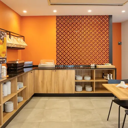 Heart فندق مبيت وإفطار 3*