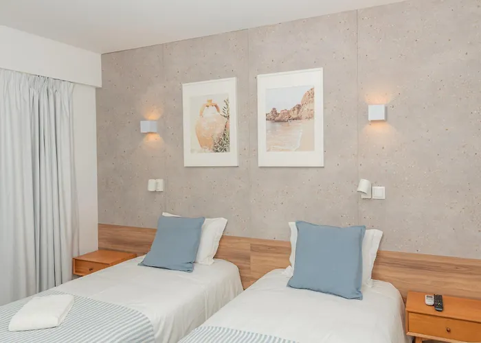 Oda ve Kahvaltı Heart